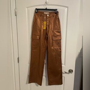 Lizette collection bronze cargo pants‎ high waist size medium NWT